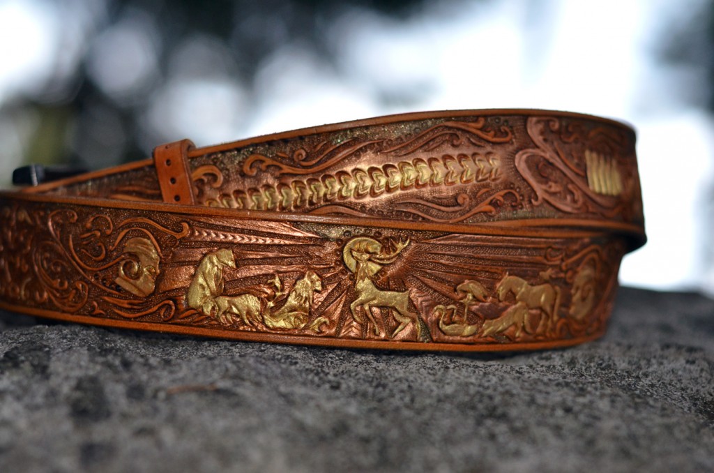 How to Make a Leather Belt Buckle – Saluki Feathers